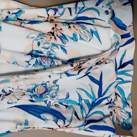 Alfani Tropical Flowered Faux Wrap Tuni Sleeveless Blouse Size 6 - Picture 4 of 5